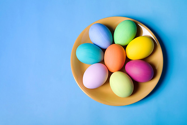 포토 JPG 해외이미지 전통 접시 계절 종교 문화 음식 백그라운드 컨셉 휴가 부활절 기념 이벤트 사람없음 장식 파란색 컬러풀 축제 침묵 봄 껍질 축하 신용카드 그리기 그룹 4월 컵받침 오브젝트 부활절계란 고립 구성 카피스페이스 해외202004 해외포토 식기 기념일 컬러 모션 금융 계란 소리 공백 날짜 받침대 파일형식 이미지허브