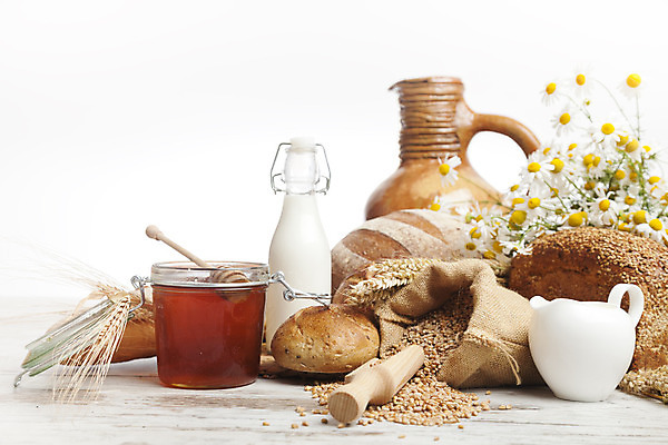 포토 JPG 해외이미지 음식 빵 조각 컨셉 주방용품 건강 옥수수 요리 사람없음 목재 농작물 검은색 이탈리아 빵집 우유 수확 시골 신선 항아리 원형 실 바게트 상품 자르기 밀 굽기 슬라이스 보리 섬유 꿀 스파이크 덩어리 내추럴 프랑스어 구성 작살 호밀 귀리 해외202004 해외포토 도형 나무 문자 유럽 컬러 생활용품 농업 재료 모션 유제품 곡류 상점 직물 도자기 구이 파일형식 이미지허브