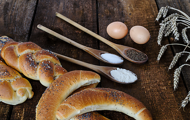 포토 JPG 해외이미지 전통 잡화 꽃 음식 빵 조각 다이어트 탁자 해바라기 주택 샌드위치 건강 씨앗 사람없음 쇼핑 갈색 주방 식사 저녁식사 어둠 빵집 흰색 신선 시장 황금 달콤 맛 아침식사 상품 낟알 자르기 밀 굽기 기아 유기농 반죽 보리 롤 덩어리 고립 구성 페스츄리 호밀 귀리 해외202004 해외포토 식물 웰빙 컬러 가구 컨셉 모션 곡류 건물 상점 구이 사회이슈 파일형식 이미지허브