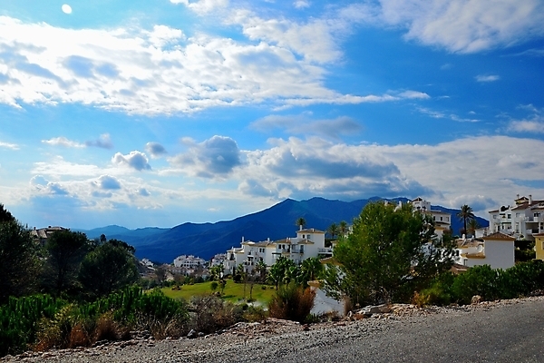 포토 JPG 해외이미지 구름 유럽 도로 자연 산 파노라마 사람없음 도시풍경 도시 스페인 작음 언덕 스페인어 안달루시아 해외202004 해외포토 자연요소 나라 길 교통시설 촬영기법 풍경 크기 생태계 파일형식 이미지허브