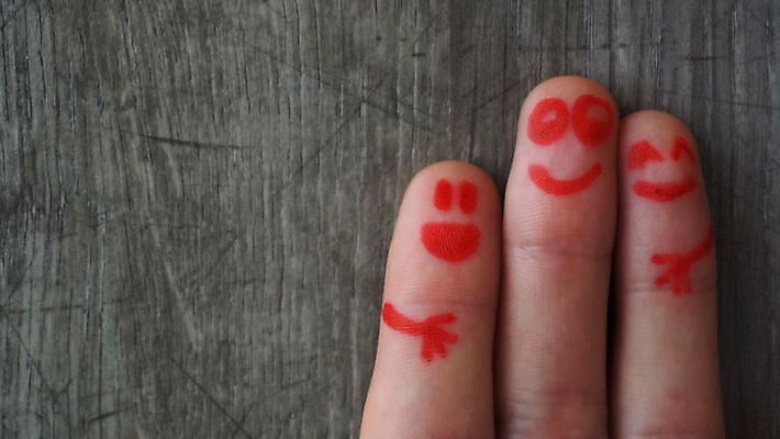 포토 JPG 해외이미지 손 커플 남자 꽃 행복 얼굴 백그라운드 컨셉 크리스마스 손가락 가족 관계 포옹 추상 함께함 따뜻함 발렌타인데이 웃음 사람 사람없음 장식 컬러풀 장미 파티 페인트 기쁨 하트 축하 표현 인사 신용카드 그리기 그룹 연도 히스패닉 2월 통일 해외202004 해외포토 모양 식물 기념일 감정 컬러 무늬 안기 모션 데이이벤트 표정 이벤트 신체부위 금융 예절 날짜 파일형식 이미지허브