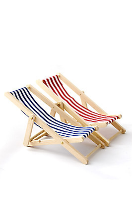 포토 JPG 해외이미지 파도 여행 백그라운드 의자 휴가 휴식 풍경 사람없음 목재 빨간색 파란색 태양 침묵 캔버스 몰디브 고립 해외202004 해외포토 자연요소 나무 아시아 바다 컬러 가구 컨셉 재료 소리 파일형식 이미지허브