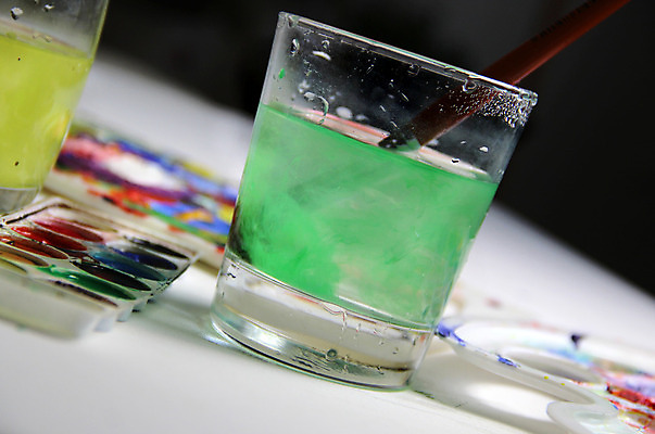 포토 JPG 해외이미지 교육 종이 분홍색 백그라운드 패턴 유리 추상 수채화 직장 미술 취미 사람없음 빨간색 초록색 물 파란색 노란색 페인트 도구 붓 업무 그리기 팔레트 혼합 제비꽃 이젤 그림 질감 강렬 항목 해외202004 해외포토 자연요소 꽃 컬러 무늬 회사 모션 재질 문화예술 미술도구 작업 파일형식 이미지허브