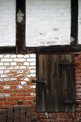 포토 JPG 해외이미지 벽 건축양식 벽돌 사람없음 빛 문 판넬 묘사 외양간 석고 엘리먼트 옛날 해외202004 해외포토 건축 파일형식 이미지허브