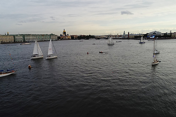 포토 JPG 해외이미지 여자 호수 스포츠 여행 포즈 백그라운드 요트 건축양식 자연 바람 휴가 항해 사람 소년 사람없음 건물 10대 물 여름 파란색 강 태양 축제 경쟁 젖음 자유 윈드서핑 도시 보트 서핑 그룹 고급 크루즈 속도 함선 네비게이션 레가타 많음 해외202004 해외포토 자연요소 건축물 계절 남자 건축 어린이 컬러 컨셉 배_교통 청소년 날씨 수상스포츠 생태계 파일형식 이미지허브