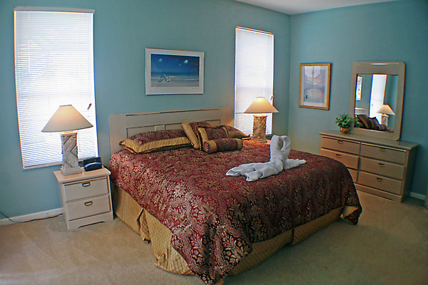 포토 JPG 해외이미지 라이프스타일 커플 벽 가구 베개 모션 탁자 휴식 새로움 주택 실내 사람없음 내부 수건 판매 침묵 카펫 침실 이불 방 침대 램프 재산 고급 큼 투자 쇼 주인 매각 진짜 해외202004 해외포토 생활용품 컨셉 비즈니스 관계 침구 조명 건물 생활 금융 위생용품 소리 크기 파일형식 이미지허브