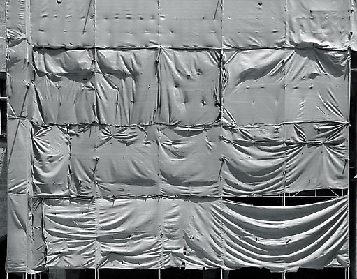 포토 JPG 해외이미지 외관 벽 백그라운드 패턴 건축양식 아파트 사람없음 건물 장비 도시 업무 수리 큼 땅 캔버스 부활 단상 발판 옛날 철강 프로젝트 해외202004 해외포토 건축물 건축 무늬 주택 작업 크기 파일형식 이미지허브