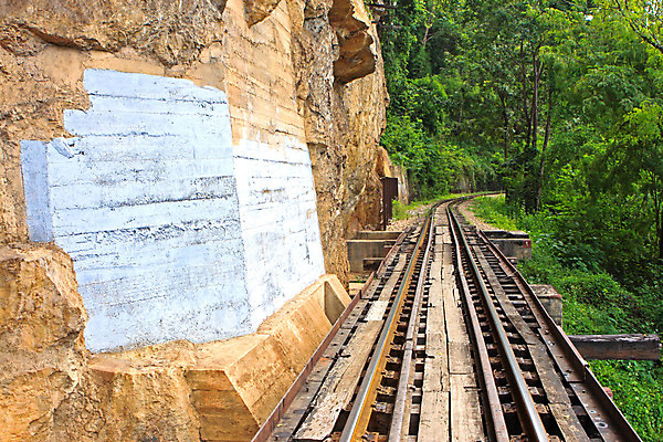 포토 JPG 해외이미지 산업 도로 선 여행 백그라운드 컨셉 패턴 오렌지 교통시설 자연 하늘 추상 풍경 사람없음 야외 태양 갈색 금속 어둠 기차 수확 바위 역 방향 철 교차로 건너기 방법 선로 옛날 철강 해외202004 해외포토 자연요소 길 육상교통 컬러 교통 무늬 농업 과일 모션 재질 대중교통 돌_바위 시설 생태계 파일형식 이미지허브