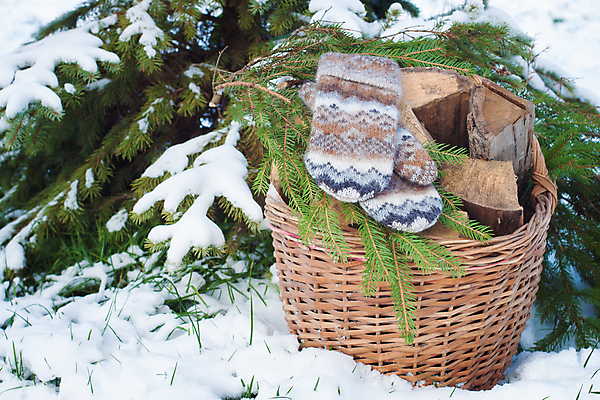 포토 JPG 해외이미지 계절 행복 백그라운드 크리스마스 겨울 아침 휴가 기념 따뜻함 관리 선물 사람없음 장식 크리스마스트리 갈색 바구니 상점 축제 수확 흰색 축하 인사 신용카드 뜨개질 장작 오브젝트 니트 복고 만들기 엽서 원뿔 수공예 내추럴 양모 노엘 스칸디나비아 해외202004 손모아장갑 해외포토 주간 도형 기념일 감정 컬러 장갑 컨셉 상의 농업 모션 취미 금융 직물 예절 공예 편지 파일형식 이미지허브