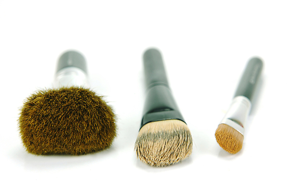 포토 JPG 해외이미지 여자 얼굴 사람없음 화장품 붓 어플리케이션 자르기 볼터치 오브젝트 만들기 고립 해외202004 해외포토 모션 사람 신체부위 화장 뷰티 파일형식 이미지허브