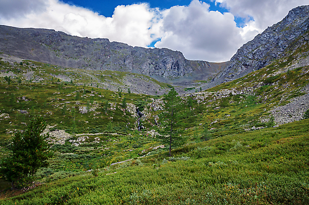 포토 JPG 해외이미지 나무 구름 공원 호수 여행 자연 하늘 산 풍경 사람없음 야외 초록색 물 여름 파란색 강 반사 숲 언덕 해외202004 해외포토 자연요소 식물 계절 공공시설 컬러 생태계 파일형식 이미지허브