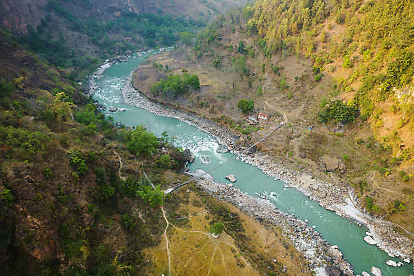 포토 JPG 해외이미지 아시아 여행 건축양식 자연 산 안테나 풍경 사람없음 야외 물 강 금속 골짜기 계곡 트래킹 하이킹 시골 개울 보행자 작음 오솔길 네팔 공학 넘어짐 조감도 철강 히말라야 해외202004 해외포토 자연요소 교육 건축 나라 길 통신 모션 재질 레저 크기 생태계 파일형식 산맥 이미지허브