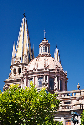 포토 JPG 해외이미지 종교 여행 멕시코 아메리카 사람없음 장식 컬러풀 교회 화려 역사 라틴아메리카 첨탑 바실리카 식민지 옛날 해외202004 해외포토 컬러 컨셉 북아메리카 종교건축 건물 탑 대륙 파일형식 이미지허브