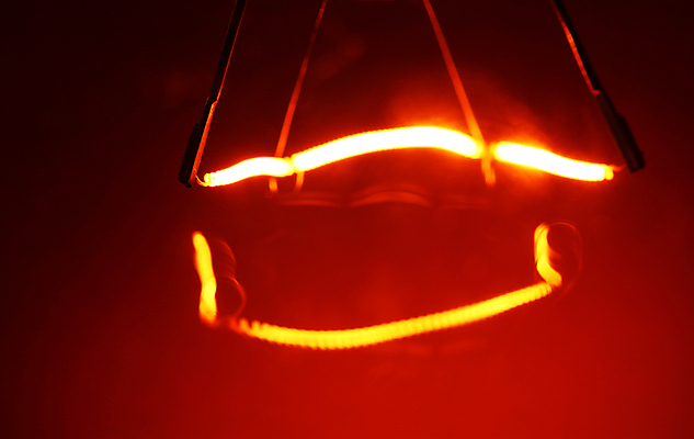 포토 JPG 해외이미지 디자인 교육 과학 백그라운드 컨셉 생각 비즈니스 전구 유리 성공 불 추상 조명 아이디어 사람없음 빛 반사 힘 장비 에너지 램프 시간 절약 오브젝트 속도 해결 빛망울 발견 혁명 광 발명 텅스텐 필라멘트 화상 해외202004 해외포토 자연요소 무늬 재질 원소 상처 파일형식 이미지허브