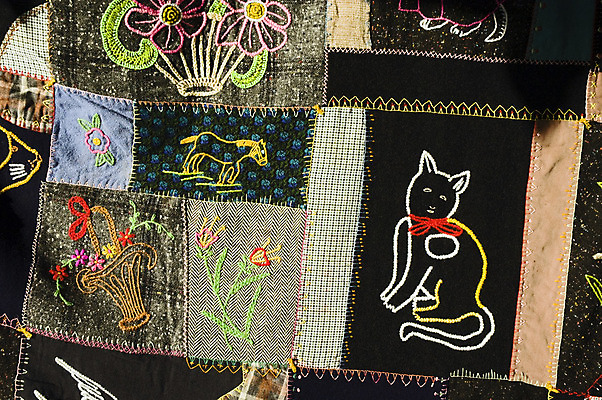 포토 JPG 해외이미지 1 전통 꽃 컨셉 기술 사람없음 야외 가로 컬러풀 맑음 고양이 직물 면 바느질 망토 묘사 땀 심플 시끄러움 수공예 양모 구식 돌봄 민화 옛날 핸드메이드 안락 해외202004 해외포토 식물 컬러 포유류 모션 날씨 반려동물 공예 그림 파일형식 이미지허브