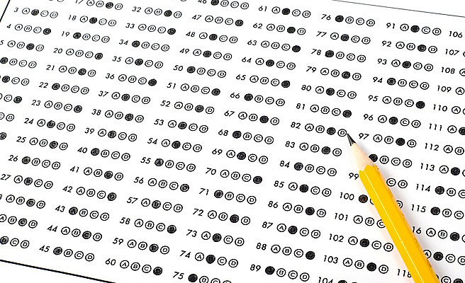 포토 JPG 해외이미지 학생 교육 종이 교실 학교 안내 사람없음 상자 연필 교사 거품 시험 퀴즈 선택 질문 스마트 옵션 지우개 대학교 서식 성적 문제 실수 평가 삭제 대답 설문지 오류 잘못 지능 많음 해외202004 해외포토 직업 컨셉 학용품 필기구 파일형식 이미지허브