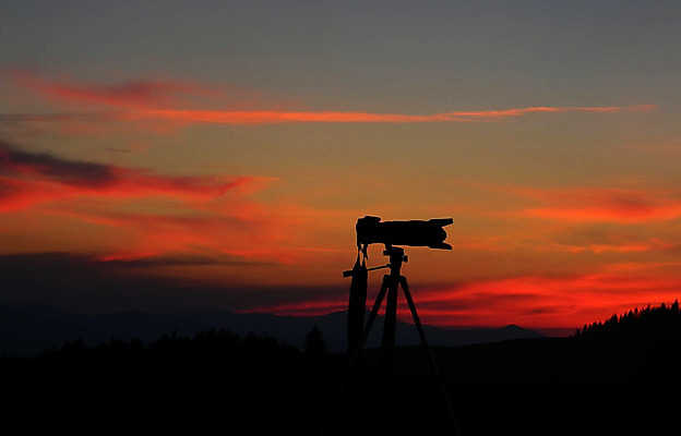 포토 JPG 해외이미지 실루엣 백그라운드 오렌지 일러스트 하늘 사람없음 카메라 우주 일출 디지털 검은색 사진촬영 일몰 장비 기구 저녁 오브젝트 싱글 그림 전자 슛 기어 해외202004 해외포토 컬러 과일 촬영기법 전자제품 노을 촬영 야간 파일형식 이미지허브