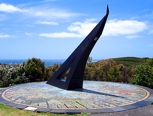 포토 JPG 해외이미지 바다 시계 섬 지도 하늘 새로움 미술 풍경 사람없음 물 태양 시간 만 그래피티 큼 알림 타일 모자이크 다이얼 거인 특별함 해외202004 해외포토 자연요소 컨셉 문화예술 낙서 크기 그림 파일형식 이미지허브