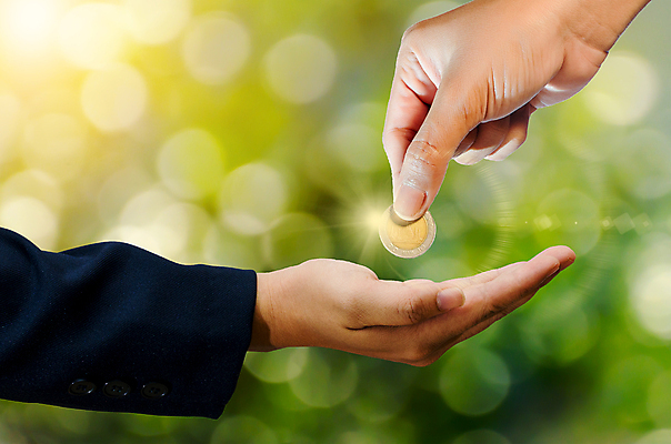 포토 JPG 해외이미지 아이콘 손 남자 백그라운드 컨셉 돈 일러스트 비즈니스 손가락 관리 사람 사람없음 금융 동전 흰색 잡기 변화 재산 황금 플랫 구매 가난 심볼 사인 주기 투자 결제 기부 구걸 노숙자 고립 헬프 자선단체 해외202004 해외포토 컬러 모션 신체부위 경제 쇼핑 도움 그룹 자선 파일형식 이미지허브