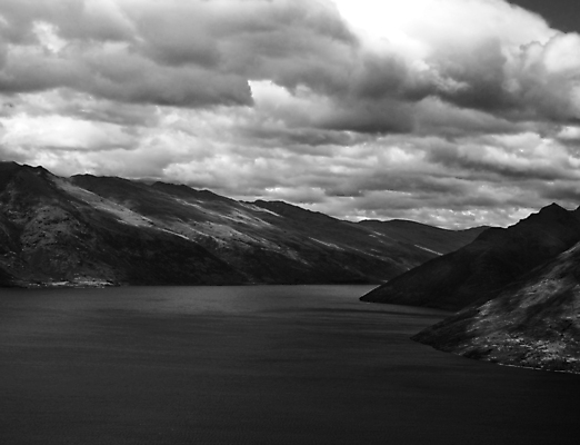 포토 JPG 해외이미지 구름 호수 자연 하늘 새로움 산 풍경 사람없음 물 검은색 어둠 흰색 솜털 해외202004 해외포토 자연요소 컬러 컨셉 생태계 파일형식 이미지허브