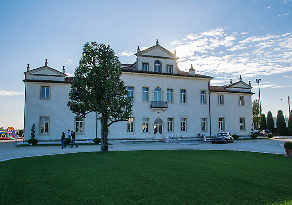 포토 JPG 해외이미지 유럽 건축양식 사람없음 이탈리아 궁전 역사 클래식 고급 건축가 빌라 베네치아 스타일 해외202004 해외포토 직업 건축 나라 컨셉 고건축 주택 파일형식 이미지허브