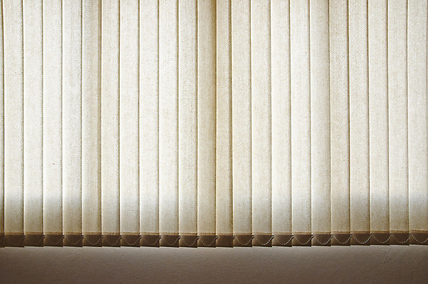 포토 JPG 해외이미지 벽 백그라운드 건축양식 창문 주택 실내 사람없음 내부 건물 사무실 공백 방 흰색 커튼 재산 대칭 해외202004 해외포토 건축물 건축 컬러 비즈니스 금융 파일형식 이미지허브