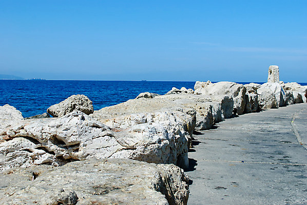 포토 JPG 해외이미지 아시아 길 바다 여행 자연 하늘 사람없음 물 여름 파란색 이스라엘 해외202004 해외포토 자연요소 계절 나라 컬러 생태계 서아시아 파일형식 이미지허브