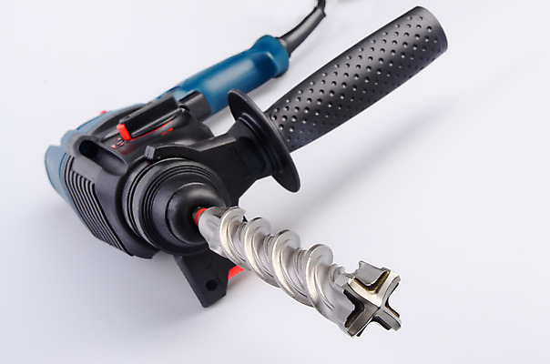 포토 JPG 해외이미지 직업 손 산업 길 백그라운드 주택 사람없음 초록색 금속 힘 기계 장비 흰색 기구 도구 업무 끝 수리 자르기 지루함 날카로움 기어 DIY 토막 모터 송곳 힘찬 해외202004 해외포토 감정 컬러 컨셉 모션 재질 취미 건물 신체부위 작업 파일형식 이미지허브