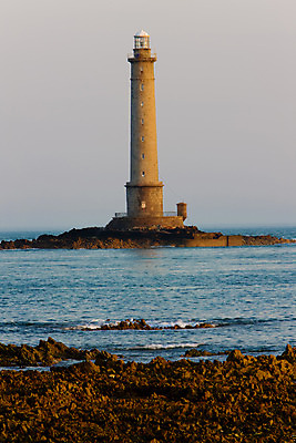 포토 JPG 해외이미지 1 외관 유럽 바다 여행 지도 건축양식 등대 해변 사람없음 야외 건물 빛 프랑스 세계여행 심볼 보안 네비게이션 대서양 노르망디 서유럽 오리엔테이션 해외202004 해외포토 건축물 건축 나라 안전 세계 파일형식 이미지허브