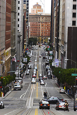 포토 JPG 해외이미지 도로 여행 백그라운드 이동 건축양식 교통시설 모션 자동차 거리 주택 사람없음 건물 고층빌딩 미국 회색 운전 도시 도심 파편 큼 속도 바쁨 캘리포니아 장면 샌프란시스코 해외202004 해외포토 건축물 건축 길 육상교통 컬러 교통 컨셉 북아메리카 빌딩 크기 시설 파일형식 이미지허브