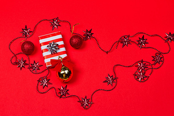 포토 JPG 해외이미지 모양 디자인 계절 행복 별 종이 백그라운드 컨셉 크리스마스 겨울 패턴 텍스트 공 추상 휴가 새로움 프레임 선물 사람없음 장식 빨간색 빛 파티 우주 축제 화환 나뭇가지 축하 소나무 신용카드 황금 12월 편지 연도 심볼 엘리먼트 해외202004 해외포토 자연요소 나무 기념일 꽃 감정 컬러 무늬 이벤트 금융 날짜 파일형식 이미지허브