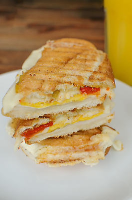 포토 JPG 해외이미지 음식 빵 조각 백그라운드 2 토마토 채소 치즈 샌드위치 건강 육류 사람없음 빨간색 초록색 파란색 계란 식사 저녁식사 샐러드 흰색 시골 신선 뜨거움 맛 그릴 아침식사 상추 만취 허브 오브젝트 속도 햄 토스트 바질 점심식사 고립 접기 해외202004 해외포토 식물 컬러 컨셉 식재료 모션 주방용품 유제품 알 술취함 파일형식 이미지허브