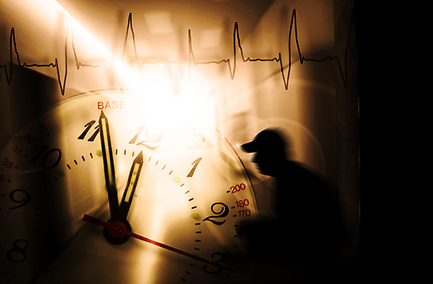 포토 JPG 해외이미지 감정 시계 모션 미래 출입구 병원 사람 사람없음 희망 방 운명 시간 복도 기다림 터널 재산 역 질병 무서움 걱정 과거 문제 병실 돌봄 압력 옛날 오해 우울증 인내 트러블 해외202004 해외포토 길 컨셉 의학 교통시설 금융 파일형식 이미지허브