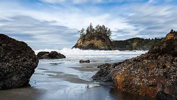 포토 JPG 해외이미지 구름 모래 파도 바다 여행 백그라운드 자연 조류 하늘 풍경 사람없음 야외 물 여름 파란색 강 햇빛 환경 흐름 바위 개울 장면 암초 수평선 해외202004 해외포토 자연요소 동물 계절 컬러 컨셉 태양 돌_바위 생태계 파일형식 이미지허브