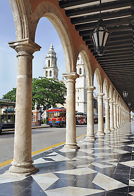 포토 JPG 해외이미지 멕시코 사람없음 야외 건물 성당 기둥 유카탄 해외202004 해외포토 건축물 건축 북아메리카 종교건축 파일형식 이미지허브