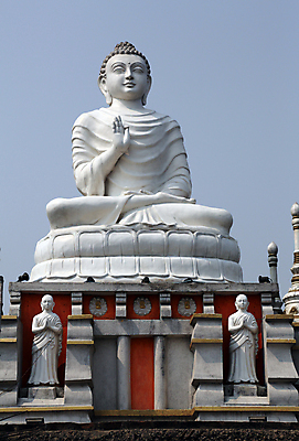 포토 JPG 해외이미지 전통 아시아 종교 문화 얼굴 선 조각 여행 백그라운드 불교 미술 동양인 사람없음 장식 조각상 평화 골동품 흰색 기도 사찰 영혼 명상 신성 동쪽 천연기념물 숭배 신앙심 해외202004 해외포토 나라 컬러 컨셉 종교건축 문화예술 인종 신체부위 조형물 방향 파일형식 이미지허브