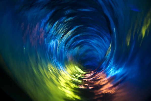 포토 JPG 해외이미지 추상 실내 사람없음 가로 빨간색 초록색 물 파란색 컬러풀 미국 활발 소용돌이 터널 결정체 강렬 라스베가스 특별함 해외202004 해외포토 자연요소 길 컬러 컨셉 북아메리카 무늬 내부 회오리 파일형식 이미지허브