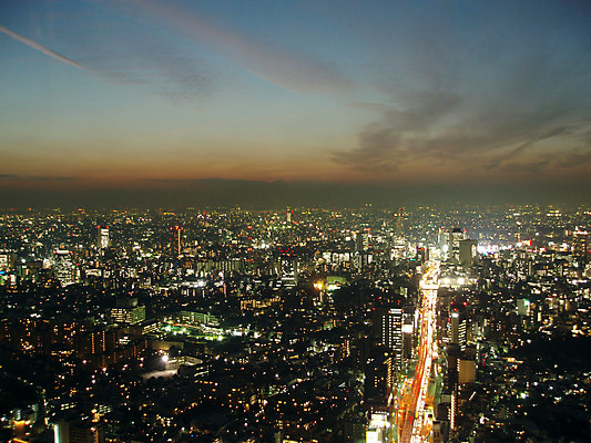 포토 JPG 해외이미지 하늘 거리 사람없음 건물 도시풍경 일본 검은색 일몰 도시 도쿄 야간 스카이라인 해외202004 해외포토 자연요소 건축물 아시아 컬러 풍경 노을 파일형식 이미지허브