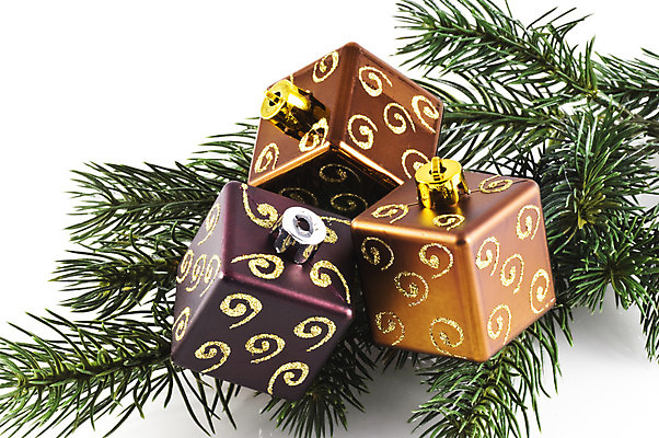 포토 JPG 해외이미지 나무 백그라운드 크리스마스 공 휴가 사람없음 흰색 나뭇가지 큐브 고립 해외202004 해외포토 식물 기념일 컬러 파일형식 이미지허브