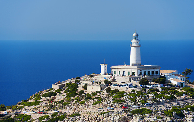 포토 JPG 해외이미지 바다 섬 여행 건축양식 하늘 휴가 등대 사람없음 건물 초록색 여름 파란색 빛 일출 탑 새벽 스페인 지중해 만족 관심 옛날 수평선 해외202004 해외포토 자연요소 건축물 계절 건축 감정 유럽 컬러 노을 파일형식 이미지허브