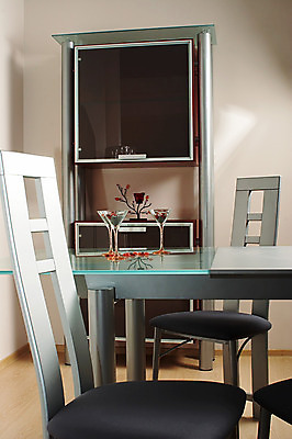 포토 JPG 해외이미지 전통 디자인 문화 안경 가구 의자 탁자 조명 새로움 주택 실내 사람없음 내부 장식 빛 반사 유행 금속 주방 기계 바 고급 계획 맨션 만족 진짜 철강 스타일 부족함 해외202004 해외포토 잡화 감정 생활용품 컨셉 재질 건물 파일형식 이미지허브