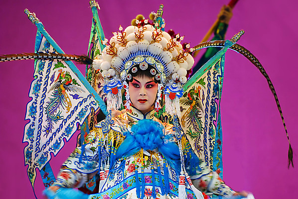 포토 JPG 해외이미지 전통 여자 문화 음악 상상 놀이 기술 건강 창조 이야기 미술 한명 사람 동양인 성인 유행 축제 중국 공연 연주자 무대 축하 춤 재산 극장 복고 쇼 머리장식 드라마 연극 단아함 뮤지컬 오페라 해외202004 해외포토 1 아시아 컨셉 문화예술 인종 이벤트 장식 금융 음악가 파일형식 이미지허브