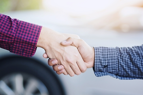 포토 JPG 해외이미지 직업 손 여자 남자 백그라운드 컨셉 2 비즈니스 성공 악수 함께함 사람 성인 사람없음 친구 사무실 판매 우주 직장인 비즈니스맨 비즈니스우먼 닫기 동맹 떨림 동의 매각 해외202004 해외포토 관계 모션 손짓 신체부위 파일형식 이미지허브