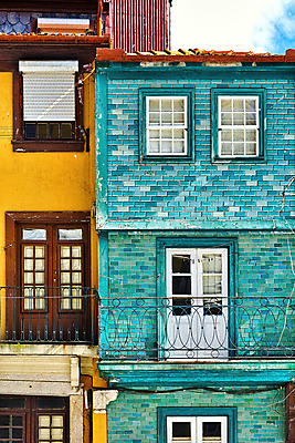 포토 JPG 해외이미지 디자인 꽃 유럽 문화 벽 패턴 건축양식 창문 유리 주택 프레임 미술 사람없음 야외 건물 장식 파란색 금속 발코니 흰색 도시 커튼 도자기 그물 중세 역사 재산 클래식 포르투갈 타일 타운 옛날 철강 풍요 스타일 개조 해외202004 해외포토 식물 건축물 건축 나라 컬러 컨셉 무늬 재질 문화예술 금융 파일형식 이미지허브