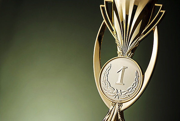 포토 JPG 해외이미지 1 스포츠 백그라운드 성공 사람없음 컵 초록색 경쟁 도전 축하 우승 황금 대표 상패 트로피 싱글 복고 골 등급 승자 옛날 우수 챔피언 필승 카피스페이스 해외202004 해외포토 식기 컬러 컨셉 공백 최고 절기 상_우승 파일형식 이미지허브