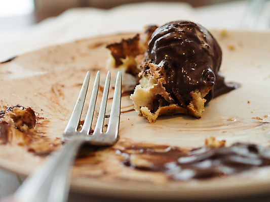 포토 JPG 해외이미지 접시 음식 포크 바나나 사람없음 초콜릿 달콤 아침식사 먹기 팬케이크 점심식사 크레이프 해외202004 해외포토 식기 과일 모션 디저트 케이크 식사 맛 파일형식 이미지허브