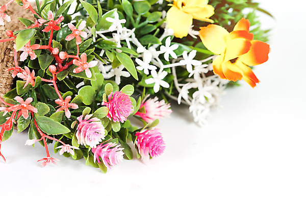 포토 JPG 해외이미지 식물 꽃 꽃다발 백그라운드 자연 부활절 선물 사람없음 파란색 컬러풀 노란색 꽃병 보라색 봄 튤립 흰색 시골 캔 다발 붓꽃 통조림 고립 해외202004 해외포토 계절 기념일 컬러 생태계 파일형식 이미지허브