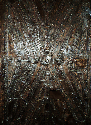 포토 JPG 해외이미지 건축양식 주택 사람없음 건물 문 금속 중세 역사 지하 복원 해외202004 해외포토 건축물 건축 재질 파일형식 이미지허브