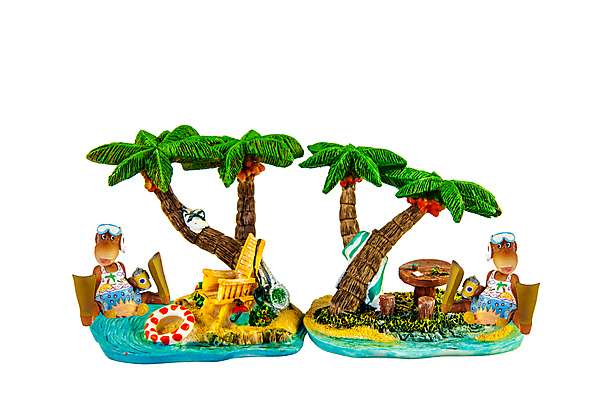 포토 JPG 해외이미지 바다 여행 백그라운드 휴식 항해 선물 가면 사람없음 컬러풀 장난감 조각상 소풍 스파 피규어 흰색 원숭이 도자기 발표 즐거움 휴양지 코믹 기념품 점토 유인원 수공예 물갈퀴 고립 바보 이국적 핸드메이드 해외202004 해외포토 감정 컬러 컨셉 배_교통 포유류 조형물 야외활동 장소 미니어처 공예 오브젝트 파일형식 이미지허브