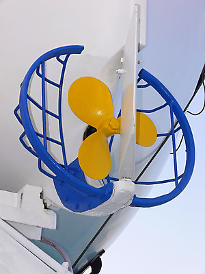 포토 JPG 해외이미지 유럽 바다 섬 여행 교통시설 하늘 호텔 휴가 휴식 항해 매달리기 안전 사람없음 옆모습 빨간색 물 파란색 햇빛 노란색 여행객 항구 장비 흰색 긴급 보트 구출 고급 우아함 큼 지중해 그리스 프로펠러 포트 뗏목 해외202004 해외포토 자연요소 나라 교통수단 뷰포인트 컬러 교통 컨셉 배_교통 모션 숙소 사람 태양 도움 크기 시설 파일형식 이미지허브